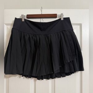 Aerie Black Skort